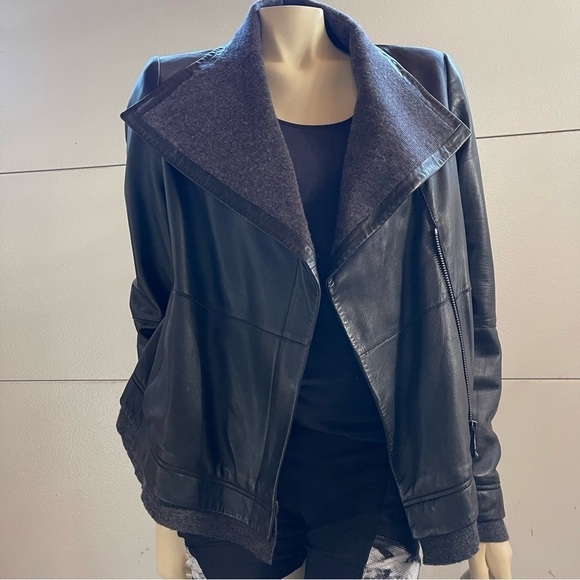 Andrew Marc Women's Asymmetrical shawl collar  Leather Jacket with wool lining - Picture 2 of 12